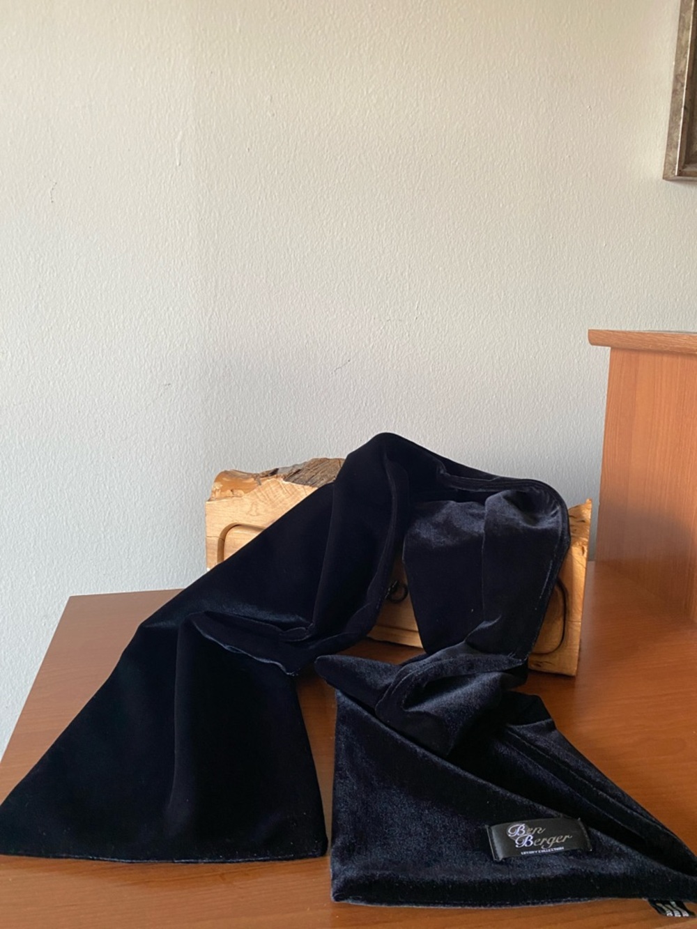 Ben Berger Luxury Collection Velvet Feel Scarf